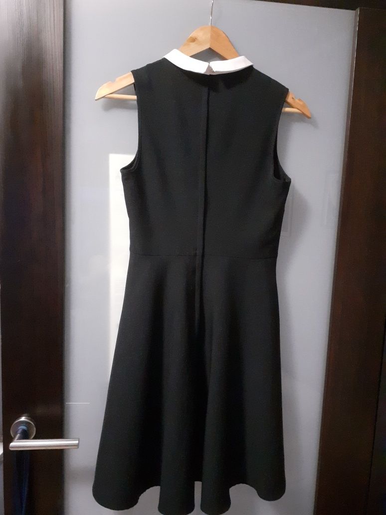 Czarna sukienka Dorothy Perkins biały kołnierzyk 36 S