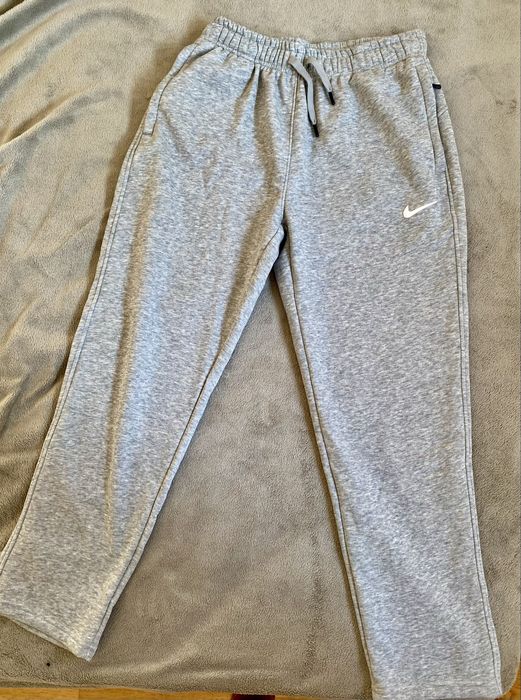 Calça Nike Cinza