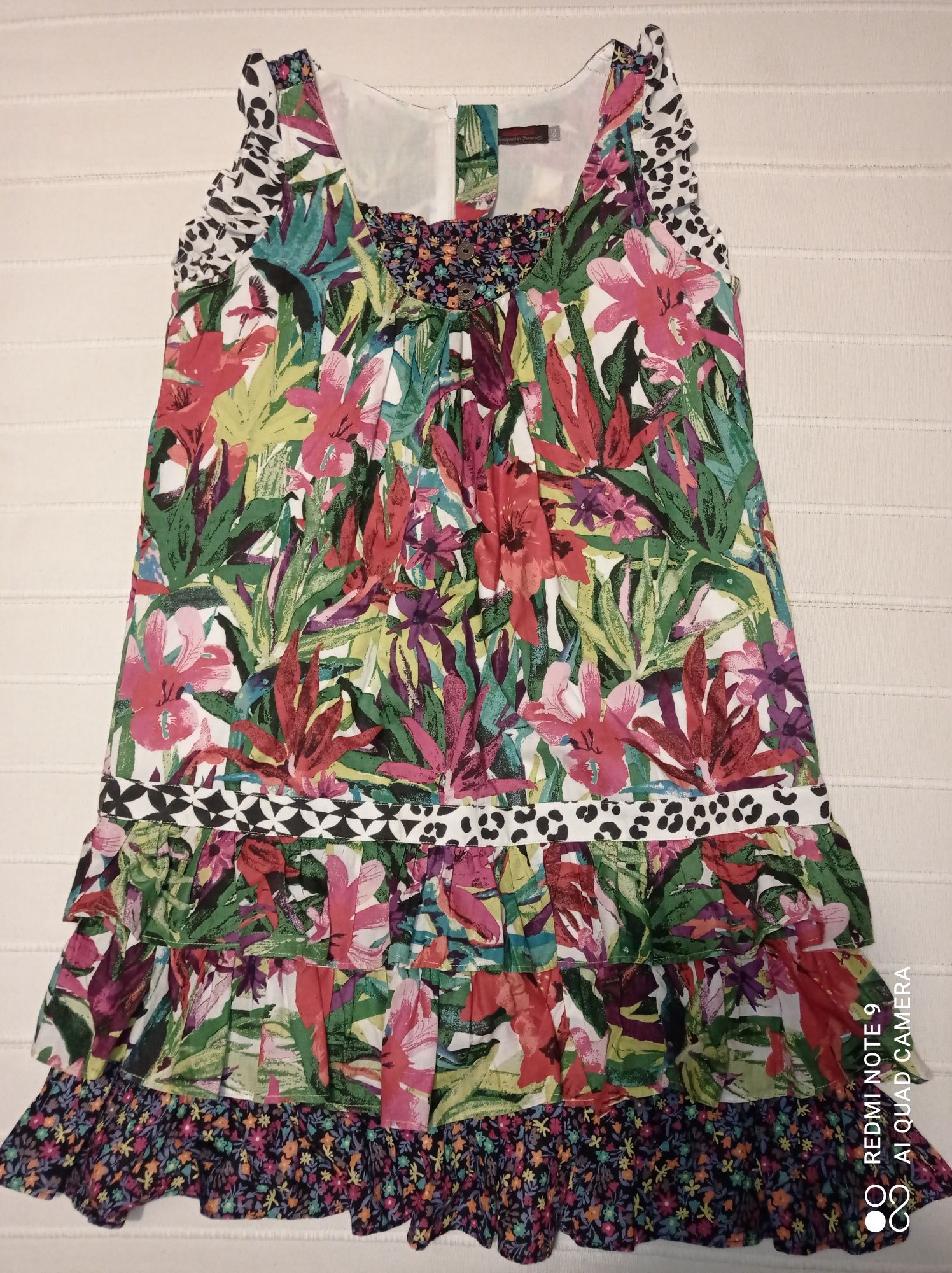 Vestido de menina CATIMINI motivos florais