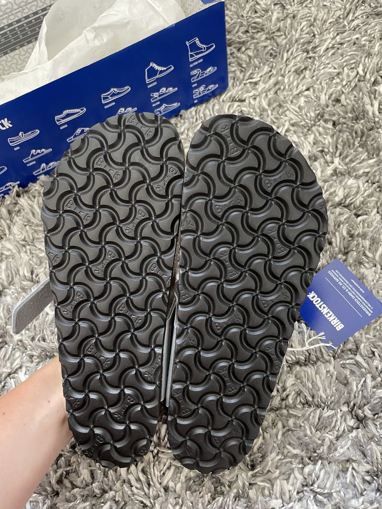 Nowe klapki japonki birkenstock gizeh 36 srebrne silver
