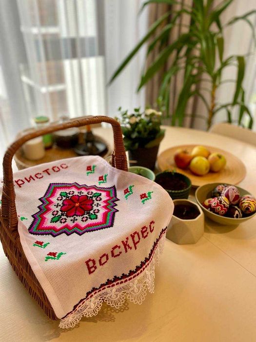 Великодні рушники (рушнички), вишиті з любов’ю — ручна робота (2025)