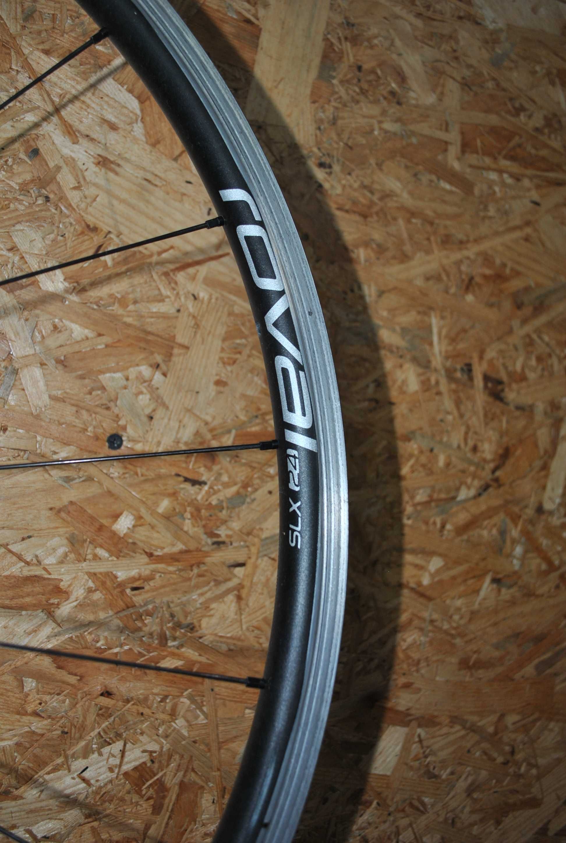 Koło przednie 28" 700c ROVAL SLX 24 SPECIALIZED Szosowe 693g
