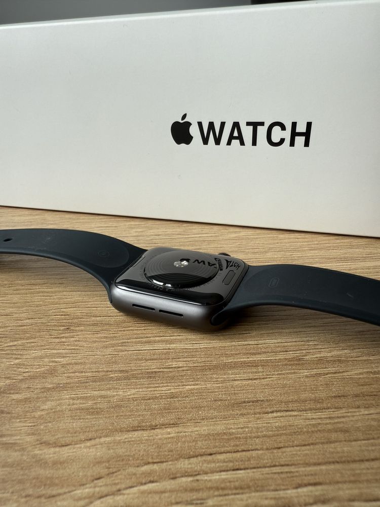 Apple Watch SE 40mm GPS Space Gray