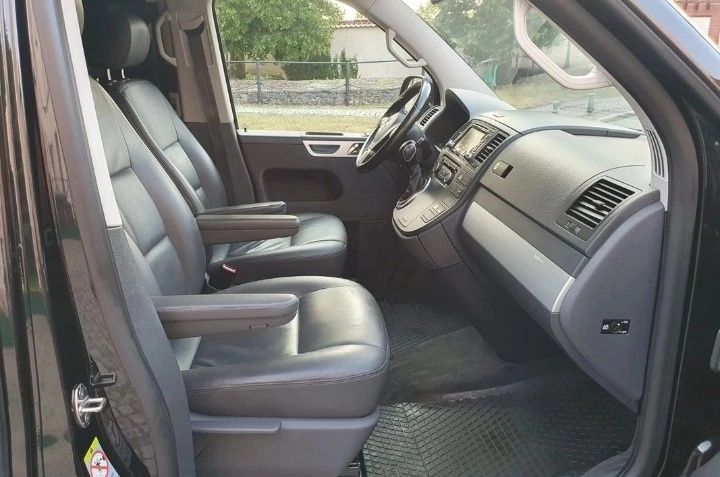 Volkswagen Multivan 2013