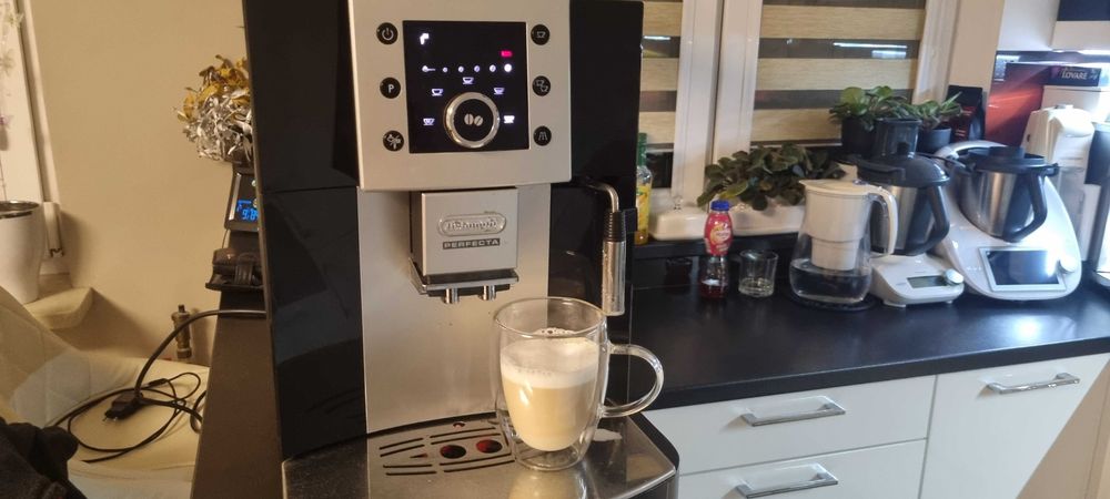 expres delonghi perfecta sprawny