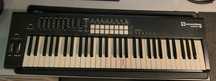 Novation LaunchKey 61 MK2 - Teclado Controlador MIDI