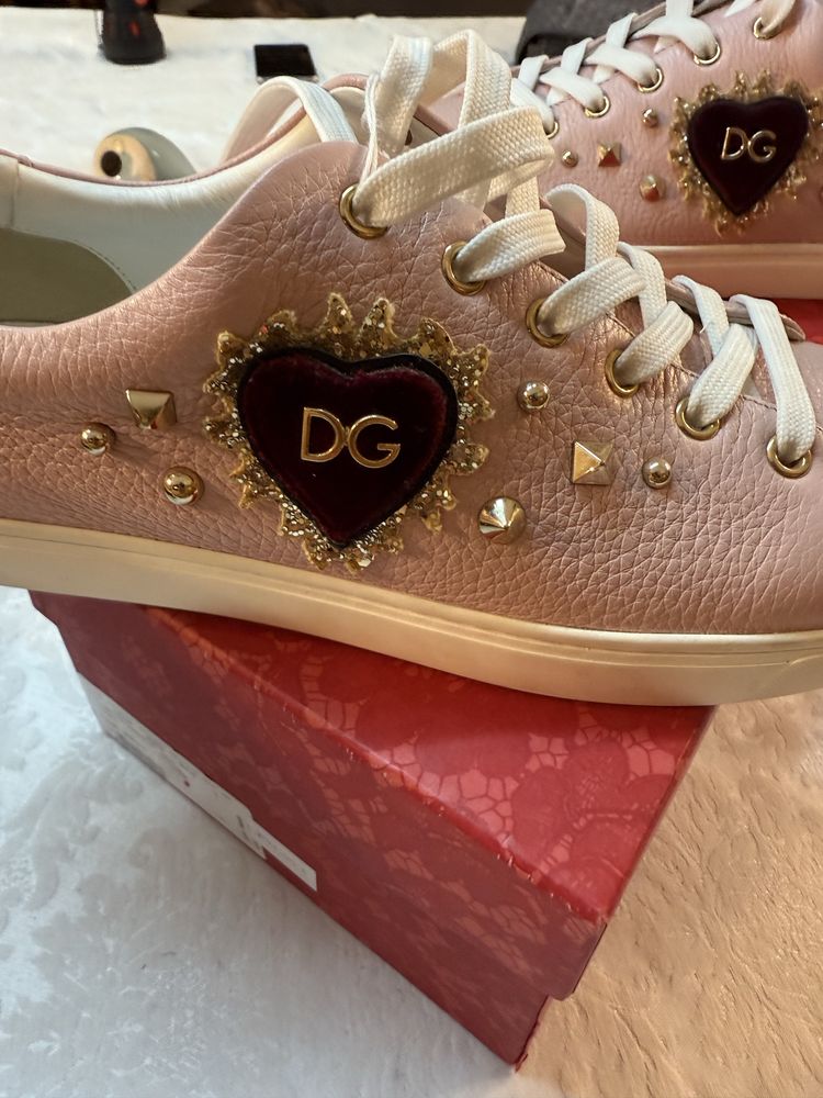 Sapatilha completamente nova Dolce&Gabana