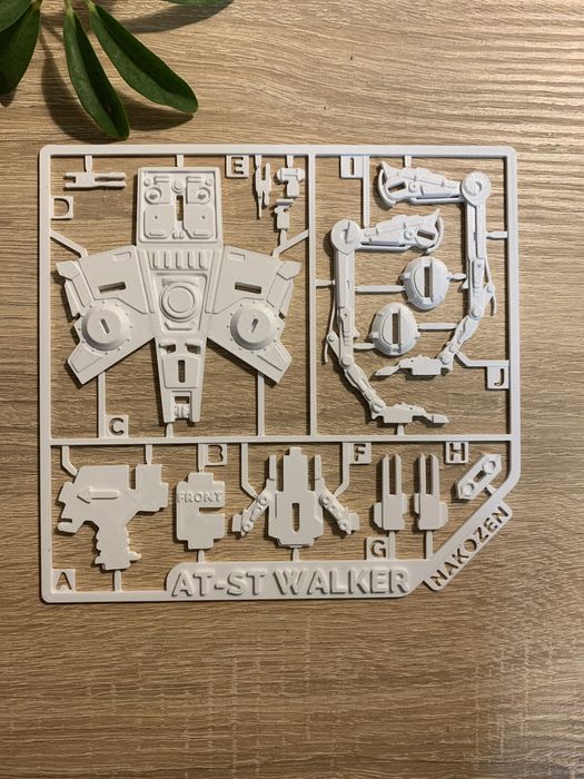Фігурка-конструктор «AT-ST Walker»