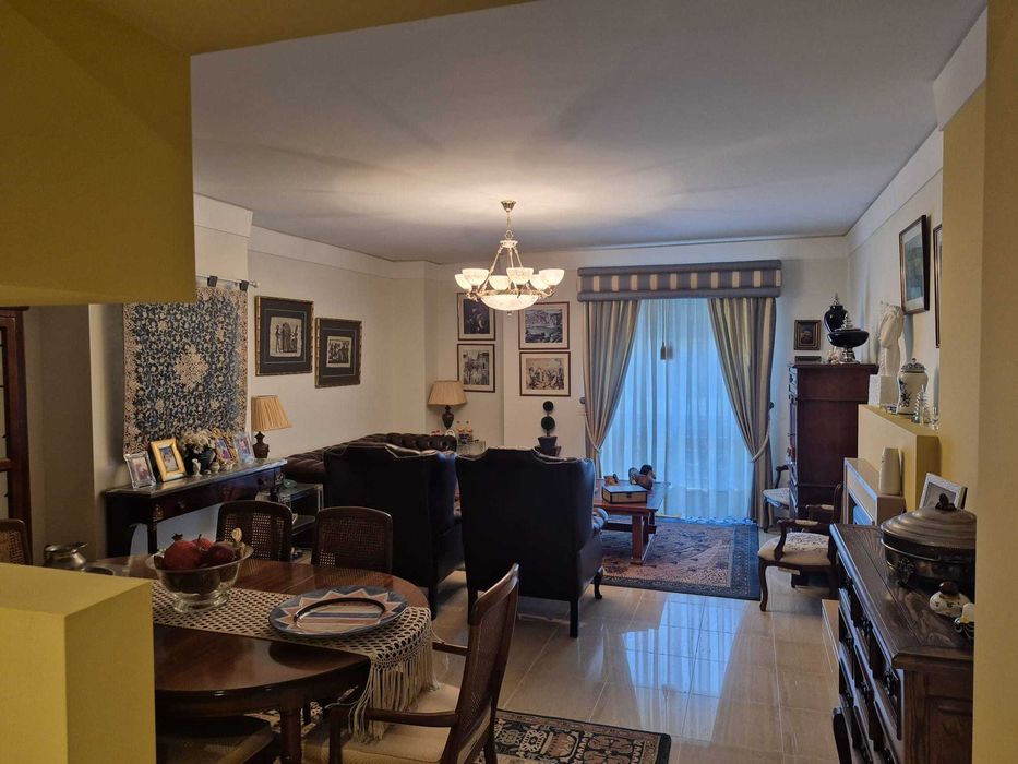 T3 Apartamento Soalheiro em Localização Prime – com Lugar Garagem