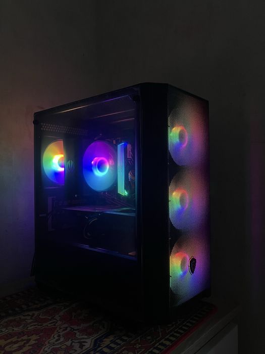 Komputer gamingowy Ryzen 5 5500 / RX 6600 / 16GB / SSD + HDD / ARGB