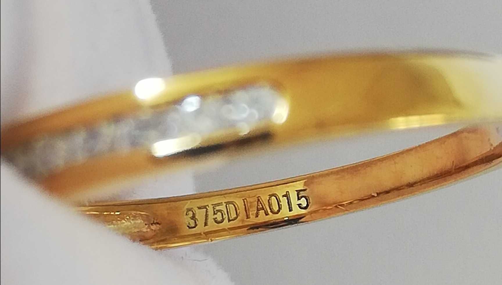 WŁOSKI złoty pierścionek wysadzany 12 brylantami Śliczny wytworny.