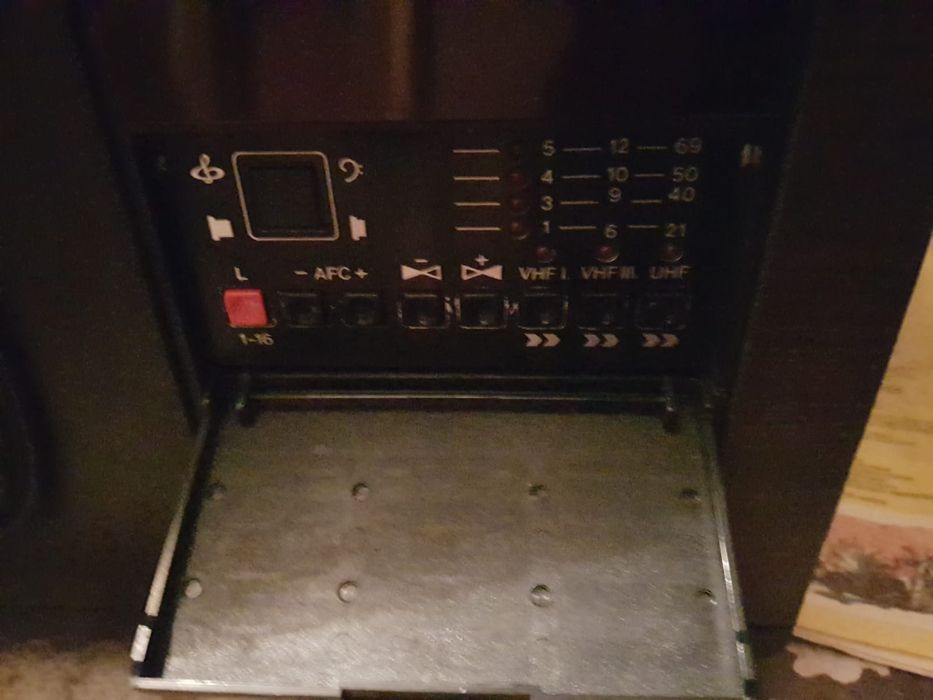 Videoton super infra color telewizor prl eurozłącze.  Sprawny.