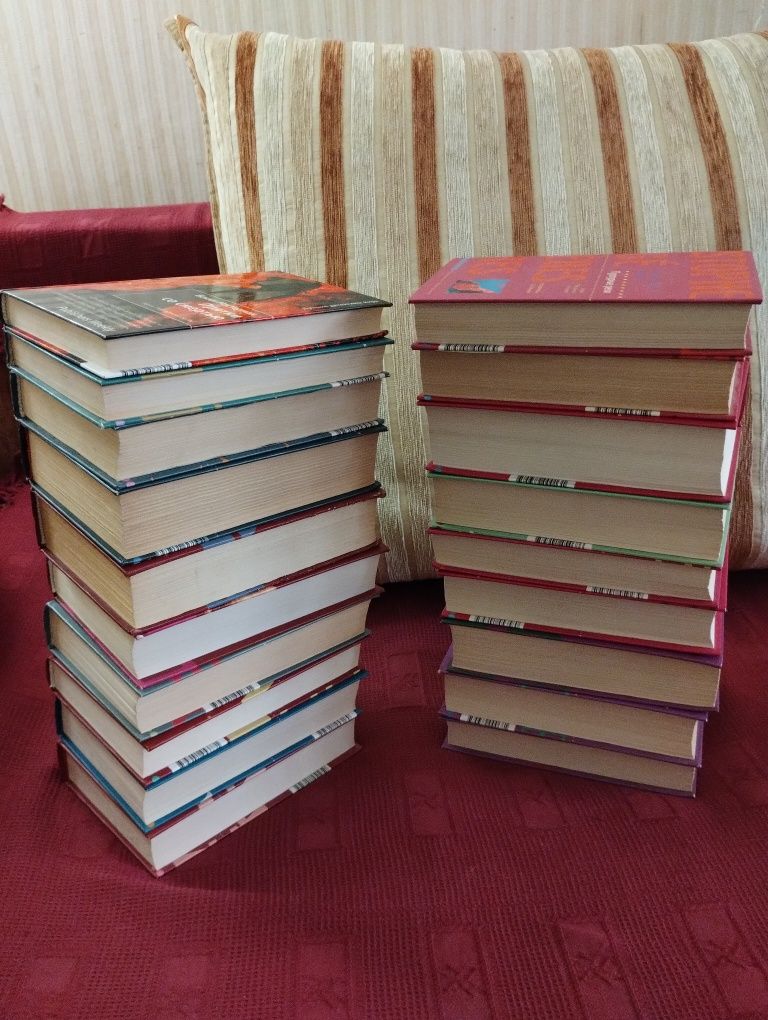 Ещё книги из серии "Лекарство от скуки". Цены 100 - 150 грн.