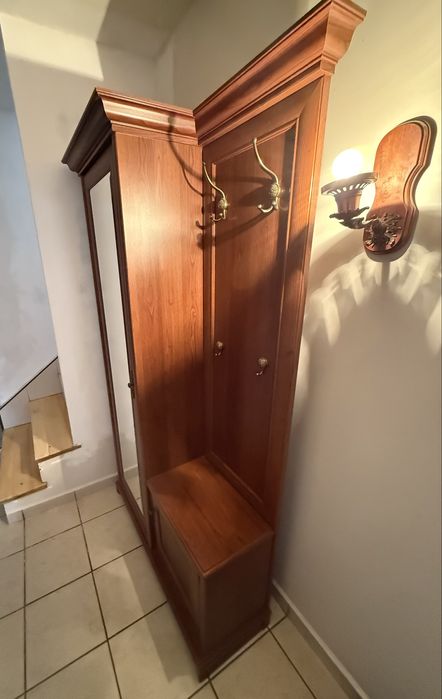 Klaszyczna garderoba Kent Black Red White