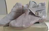 Жіночі замшеві черевики SAXO shoes