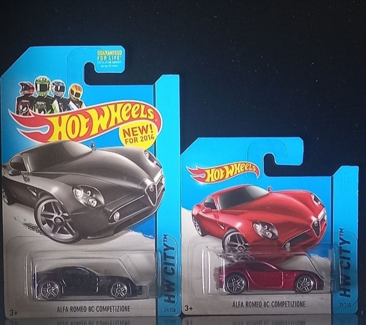 Alfa romeo 8c competizione hot wheels conjunto 2