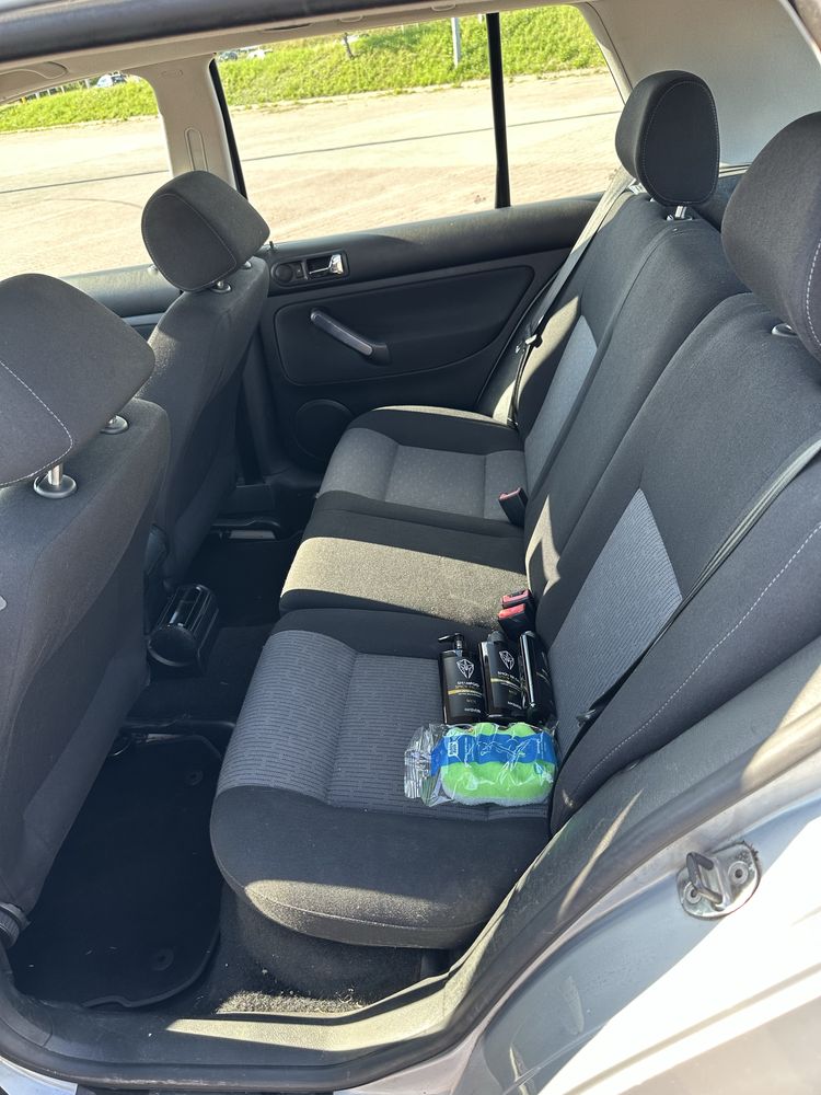 Golf IV 1.4 75KM bogaty - klimatronik, hak, esp