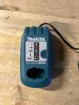 Ładowarka Makita DC07SA