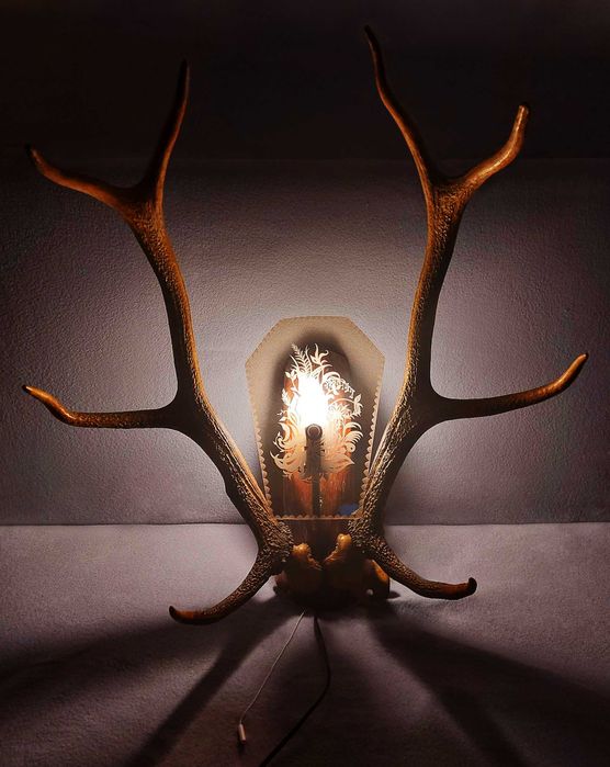 Lampa ścienna naturalne poroże jeleń vintage