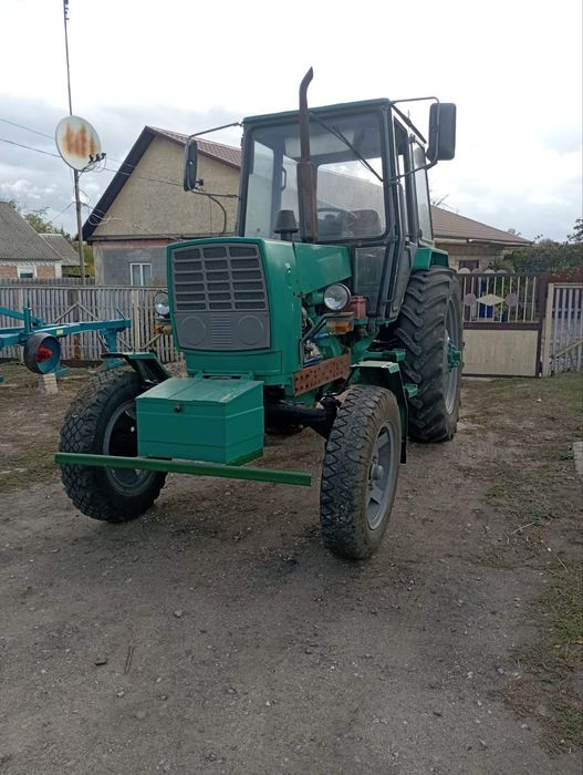 Продам срочно трактор ЮМЗ і до нього