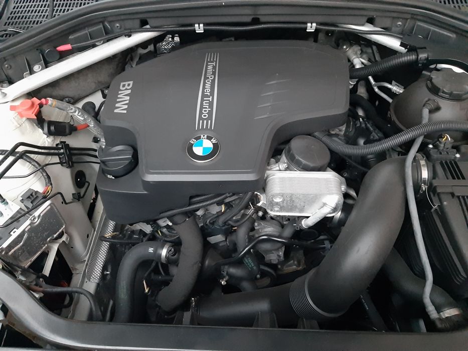 BMW X3 Подам автомобіль.  Авто не битий не фарбований на 100%.