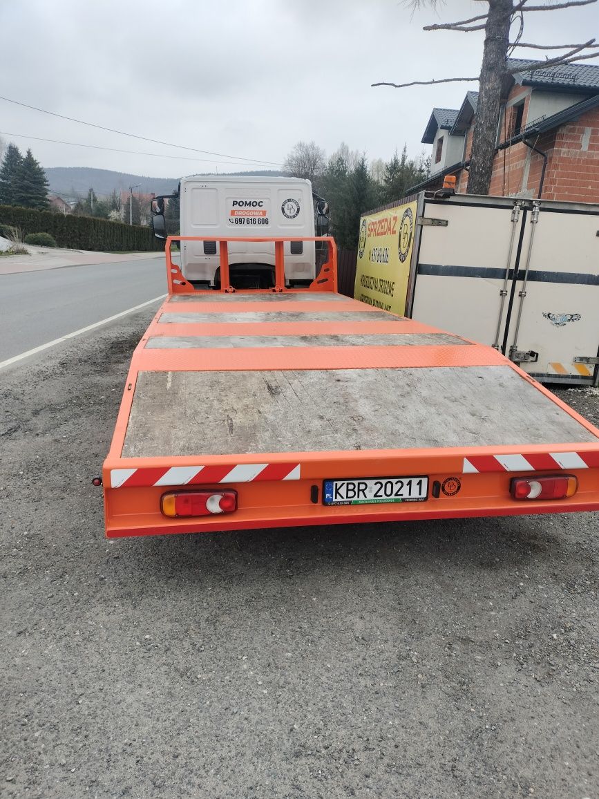 Autolaweta,  Iveco  100e18 specjalny  ,pomoc drogowa