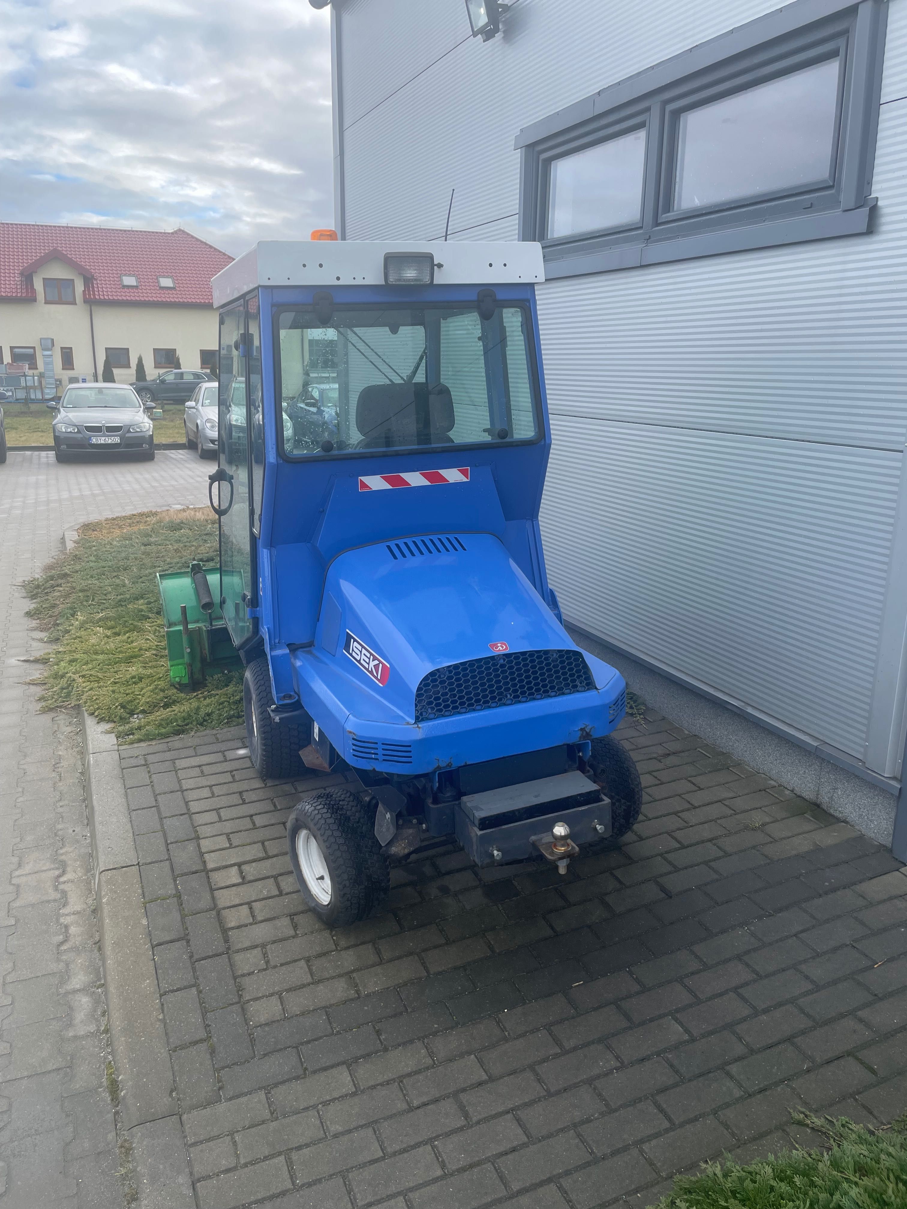 Iseki SF 230 kosiarka plug śnieżny mulczer Diesel