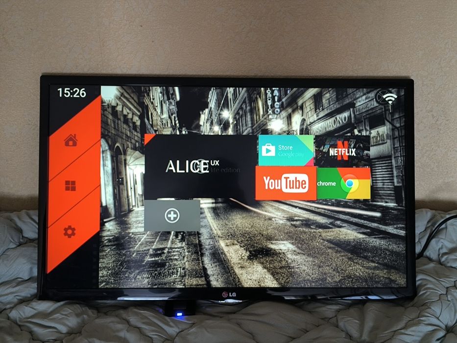 Телевизор LG 32" с смарт Smart TV, WiFi, YouTube, интернет
