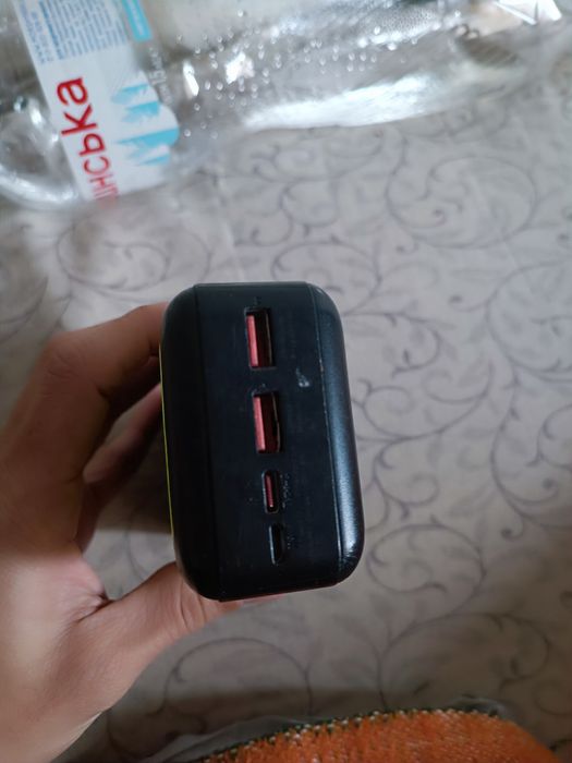 Батареи для зарядки гаджетов