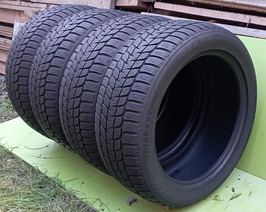 Продам колеса 245/50/R20