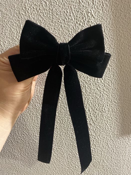 Бант для волосся