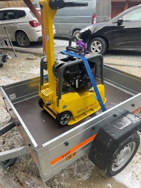 Wynajem koparki 1.9t/zagęszczarki 250kg