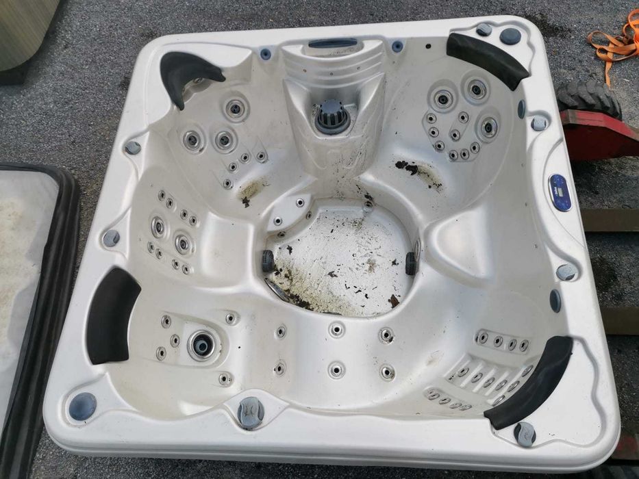 Jacuzzi Używane elektryczne sprawne Balia wodna Transport Wanna Hydro