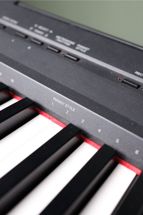 Цифрове піаніно YAMAHA P-105