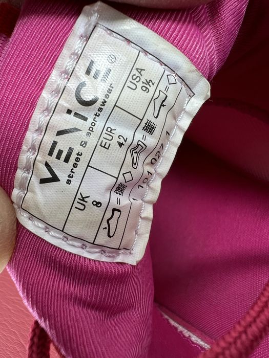 Кросівки 42р.27см. Venice