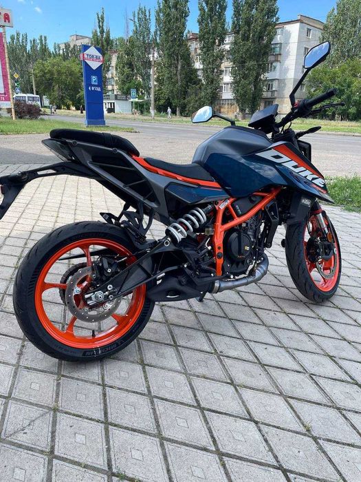 KTM Duke 390 2024 мотоцикл стрит naked