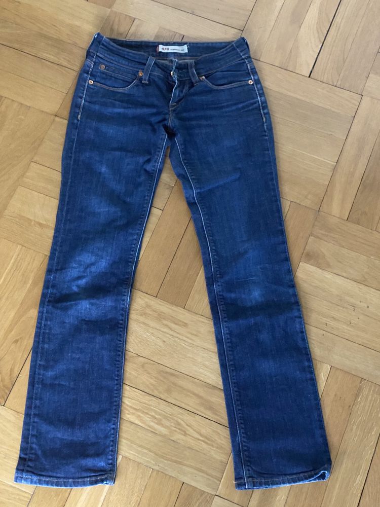 Spodnie lewis damskie oryginalne rozm. 27X32 pas = 74 biodra = 90