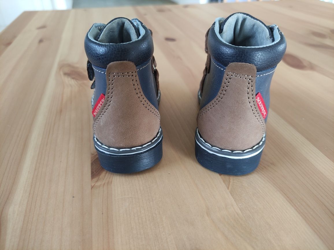 Buty trzewiki na wiosnę dla chłopca r. 20 Mazurek NOWE