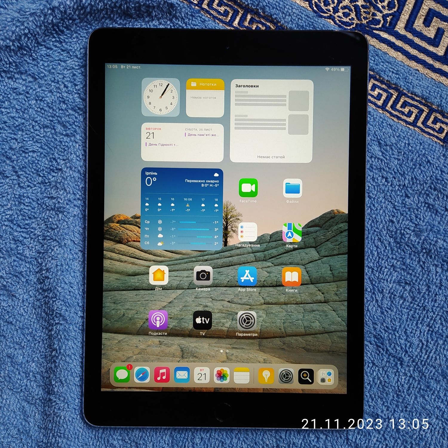 Apple iPad air 2 16 GB WiFi+SIM card стан ідеальний.