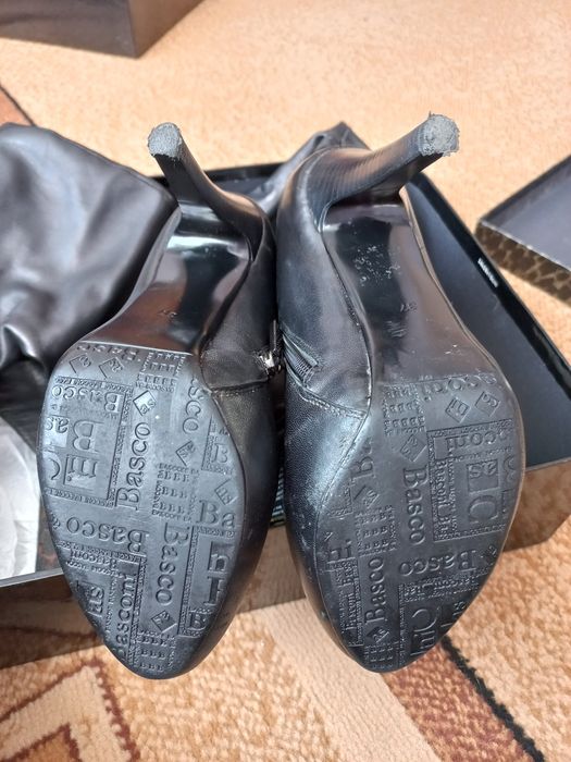 Ботфорти чоботи черевики шкіряні зимові