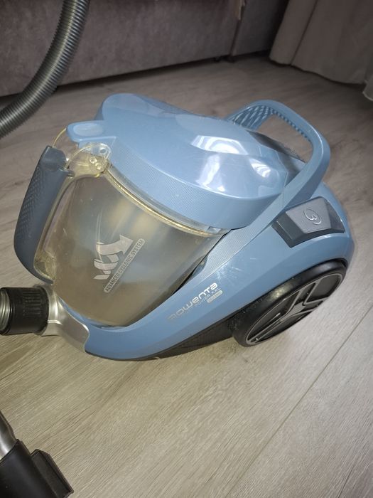 Вінниця. Продам пилосос ровента