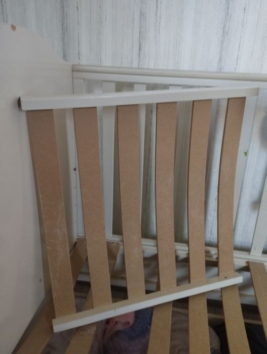 Продам детскую кроватку