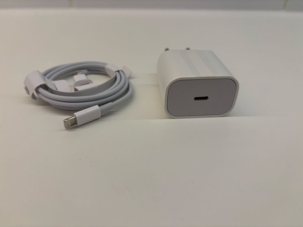 Ładowarka do iPhone plus kabel zestaw new