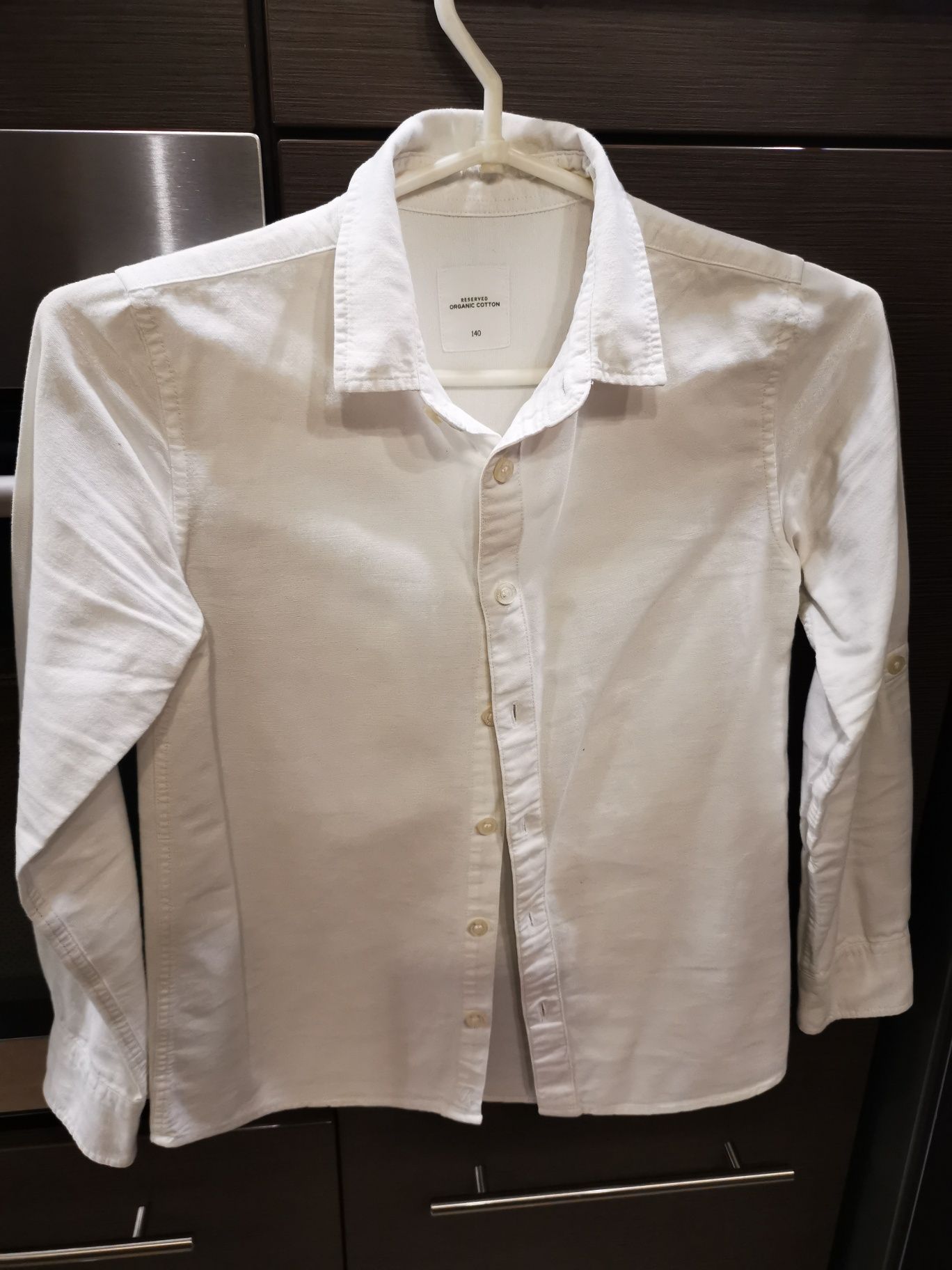 Super biała koszula marki Reserved rozm. 140