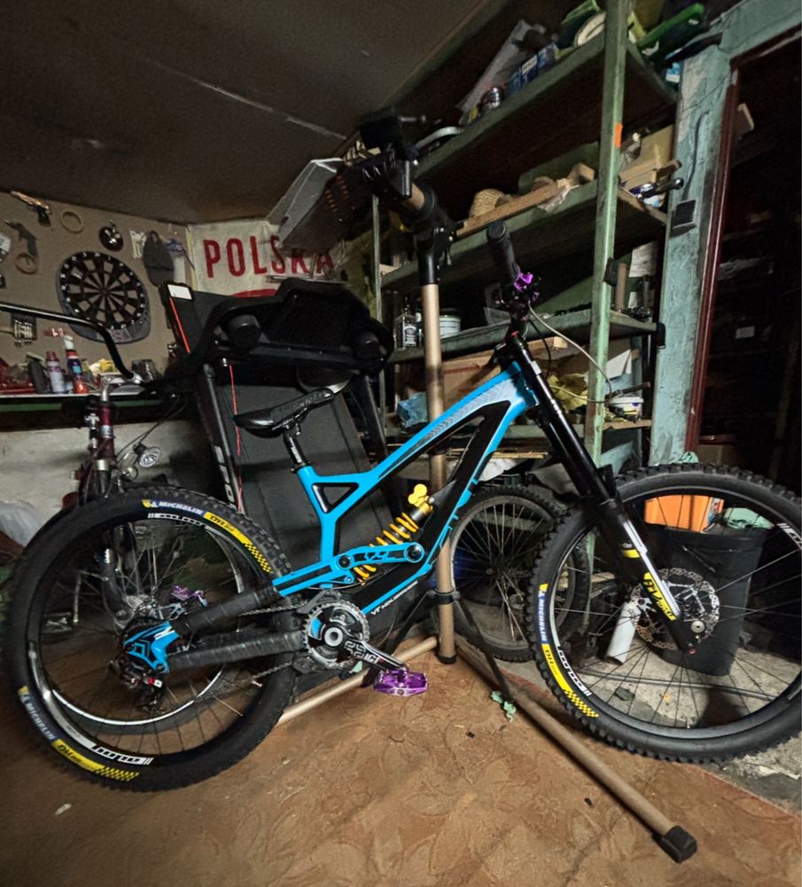 Yt tues cf pro 2015