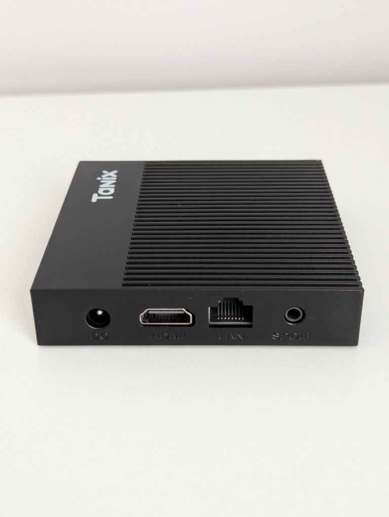 ТВ приставка Tanix X4 Amlogic S905X4 (4/64)+пульт G10S