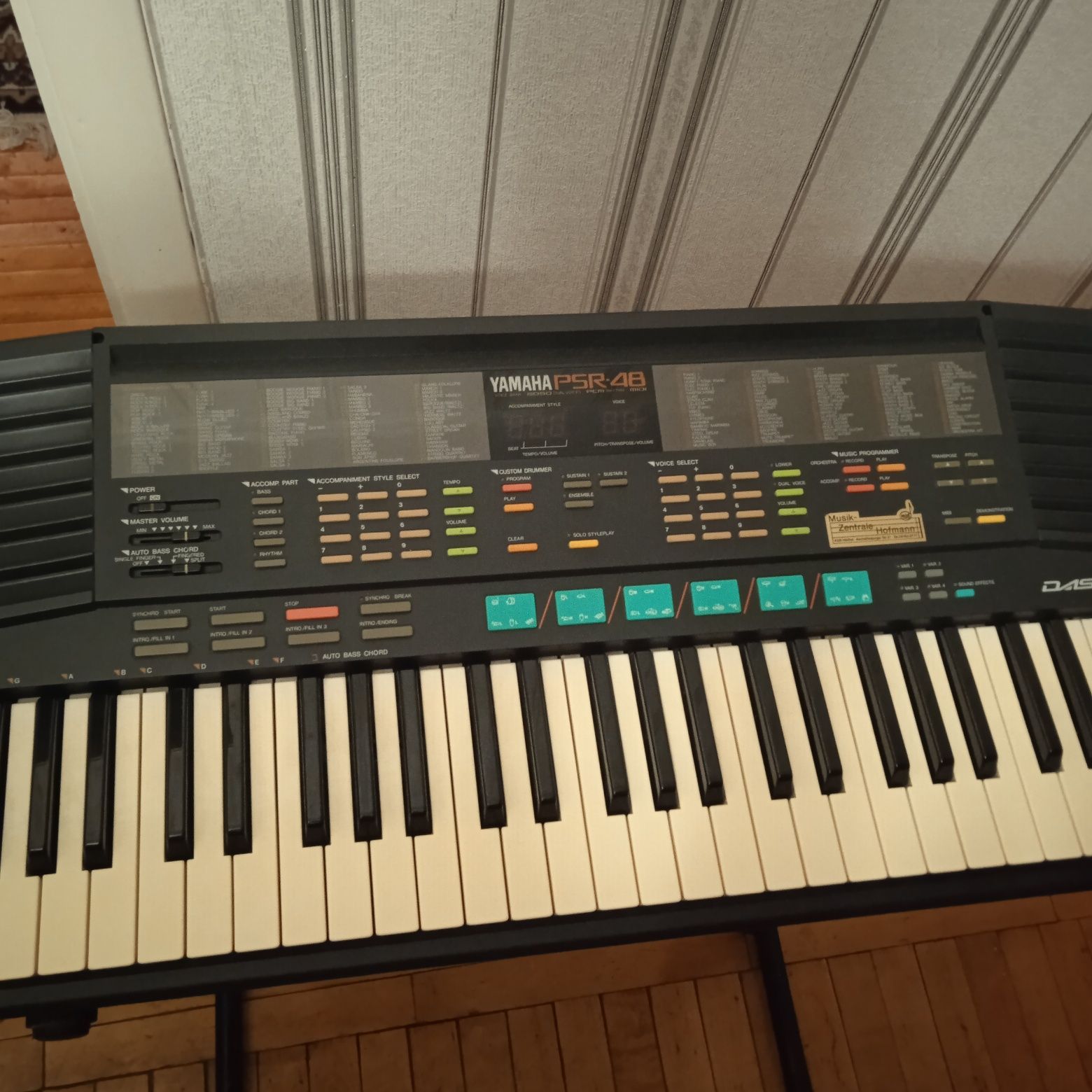 Синтезатор YAMAHA PSR-48