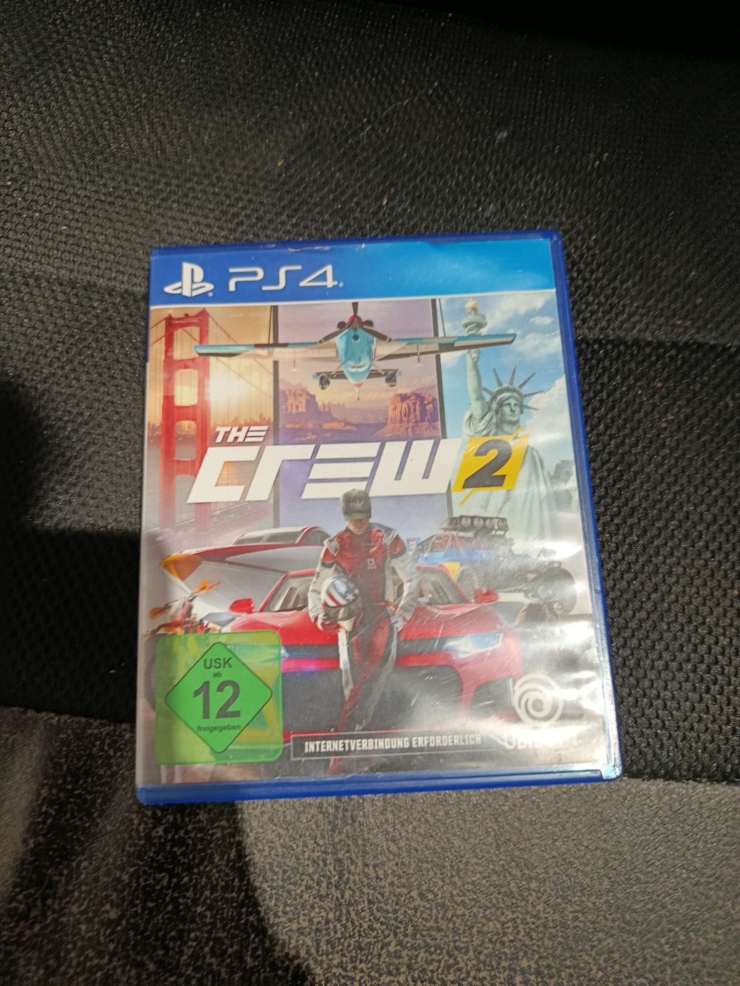 Sprzedam grę THE CREW 2 PS4
