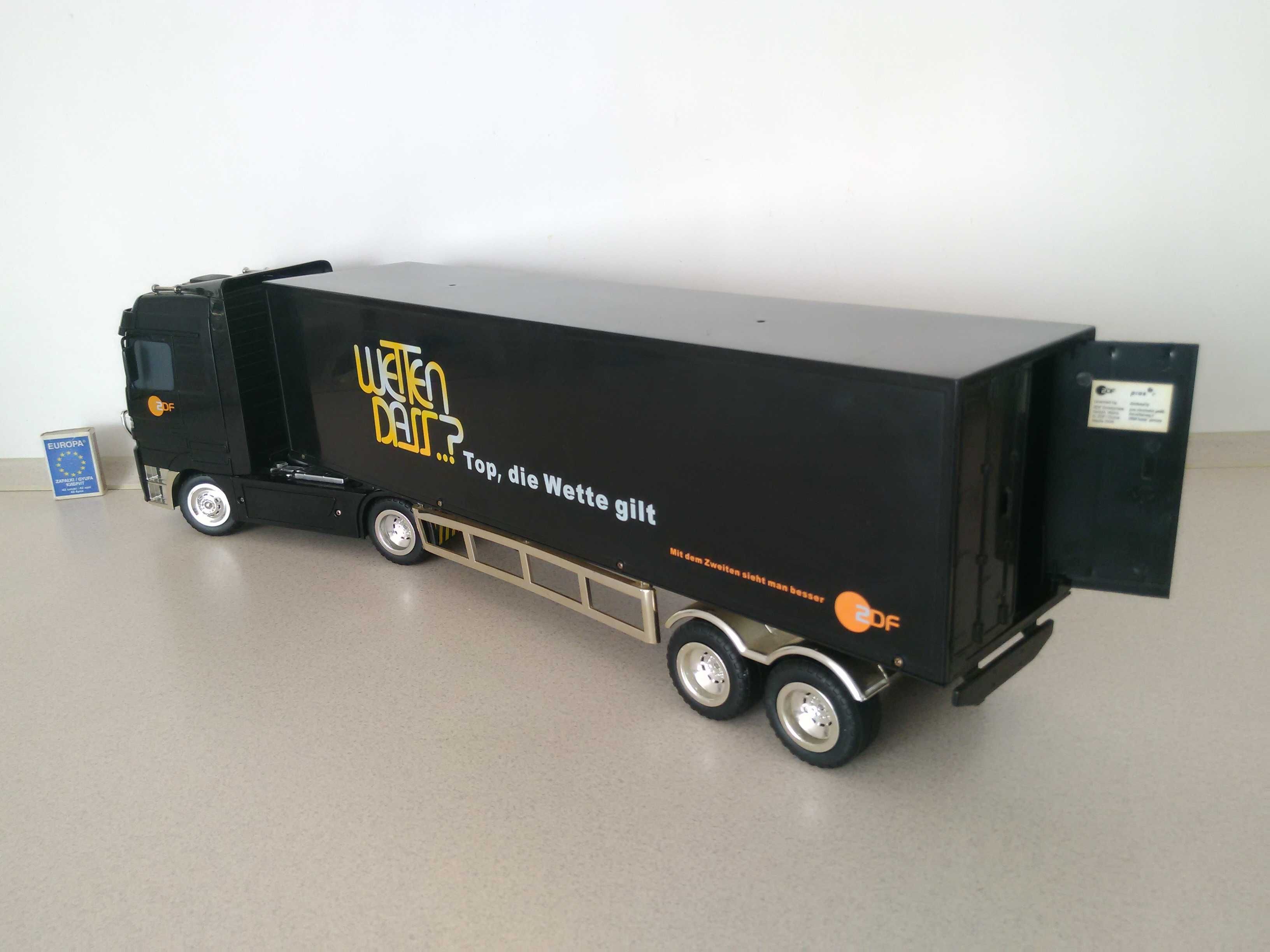 DUŻY model RC TIR Germany 2006 Mercedes Volvo Scania Daf 1:18 naczepa