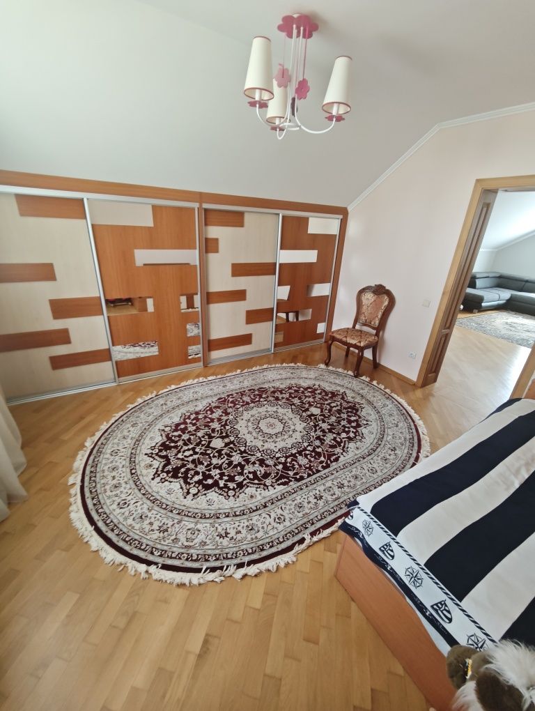 Продаж будинку в Давидові (без комісій)